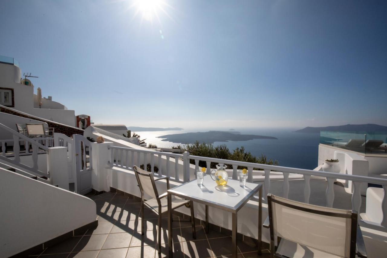Santorini View - Caldera *