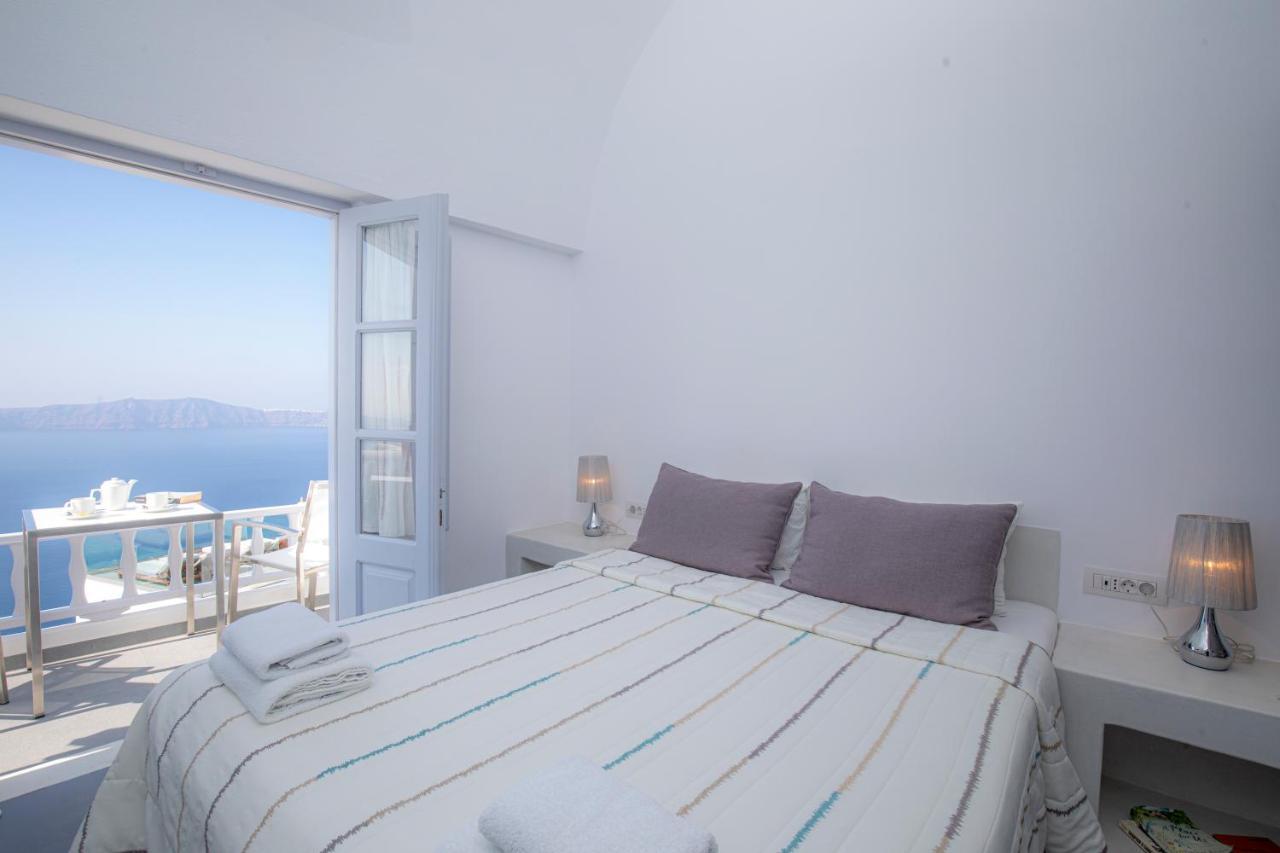 Santorini View - Caldera
